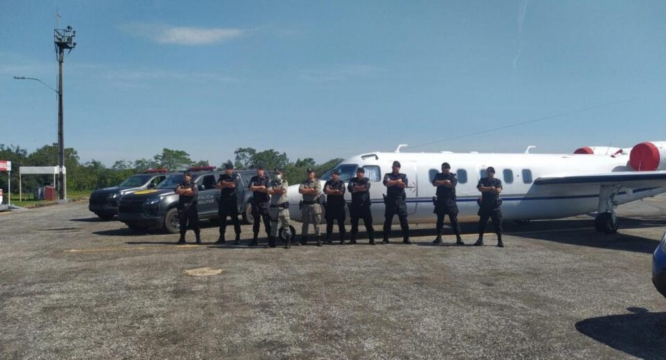 Polícia Federal realiza em Porangatu Operação Tuup (Foto: Thaís Alcântara)