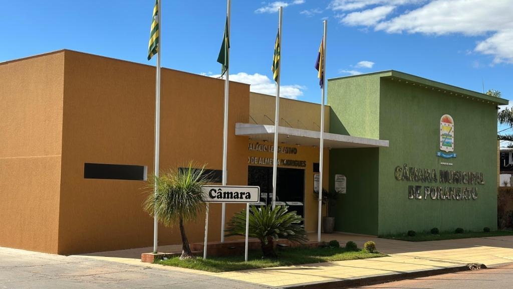 Câmara de Porangatu publica edital de convocação de aprovados em concurso público