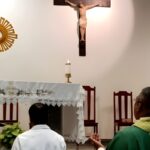 Jovem denuncia que foi levado a motel em Anápolis, obrigado a fazer Pix e abandonado nu