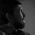 Veículo sai da pista e atinge árvore na BR-153, em Porangatu