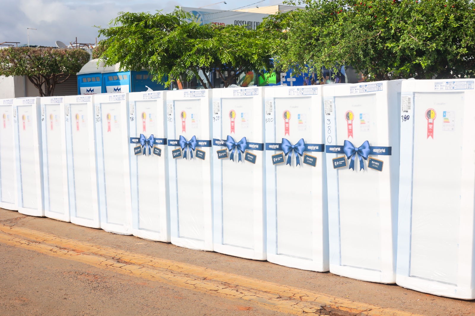 Mutirão da Equatorial oferece troca de geladeiras e cursos em Porangatu