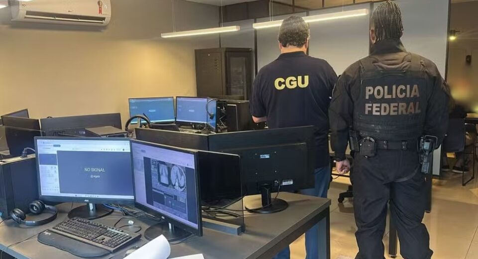 Polícia Federal deflagra operações contra desvio de recursos públicos