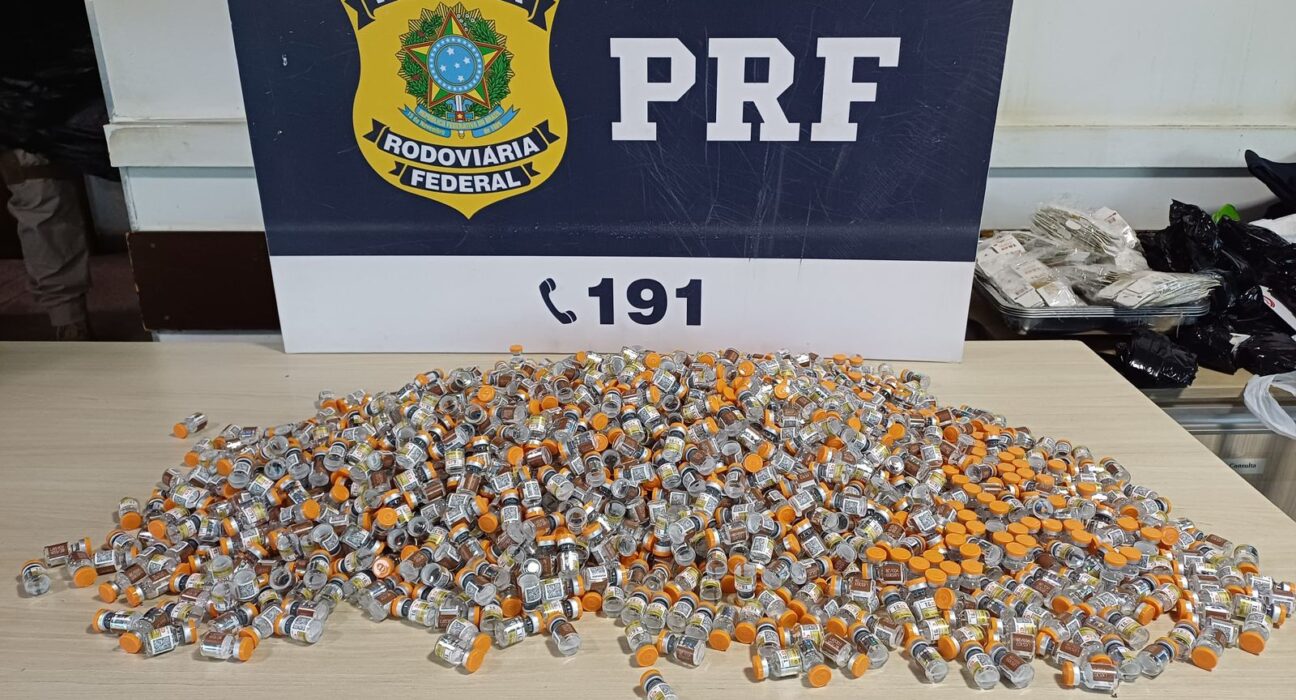 PRF realiza maior apreensão de medicamentos para emagrecimento em Goiás