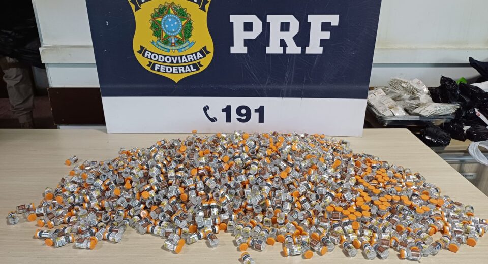 PRF realiza maior apreensão de medicamentos para emagrecimento em Goiás