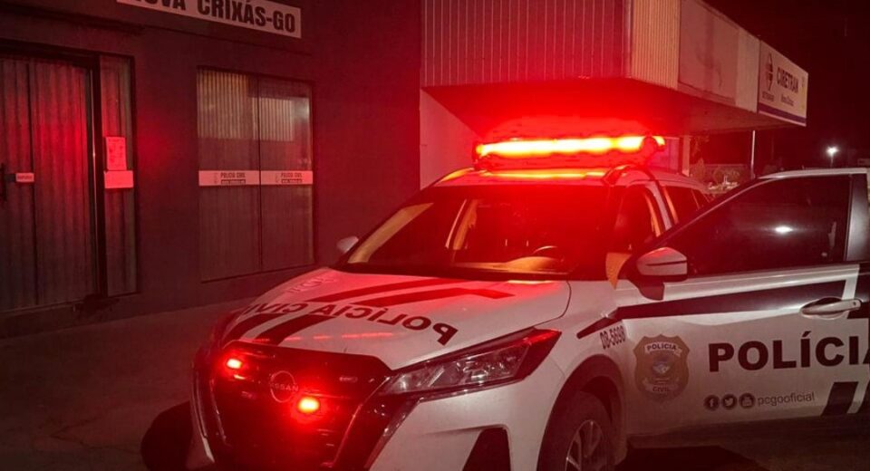 Mulher é presa suspeita de aplicar golpe com bilhetes de sorteio em Nova Crixás