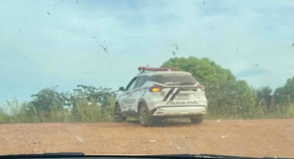 Homem é preso suspeito de agredir companheira com capacete em Goiás