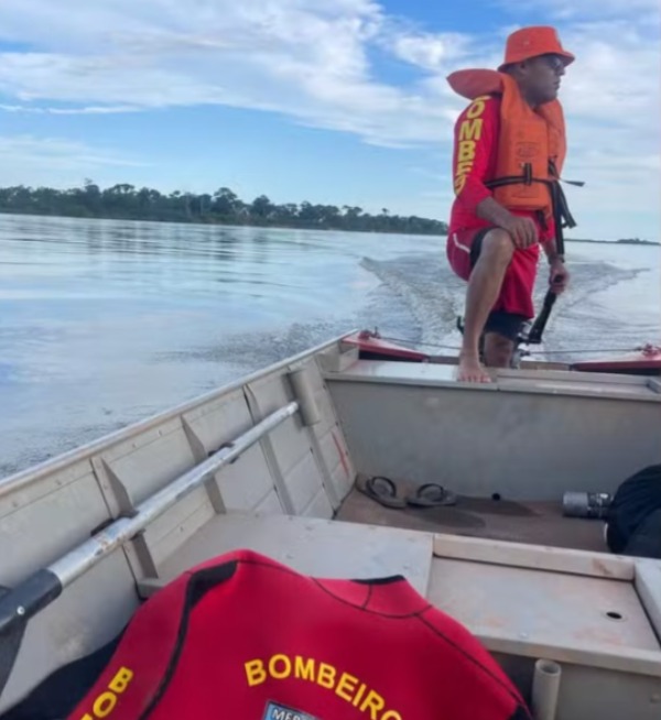 Buscas entram no sexto dia com apoio de drones e cães farejadores — Foto: Divulgação/CBMMT