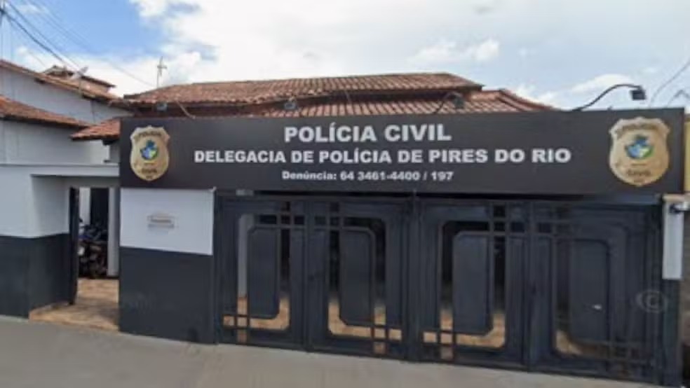 Delegacia de Pires do Rio, em Goiás — Foto: Reprodução/Google Street View