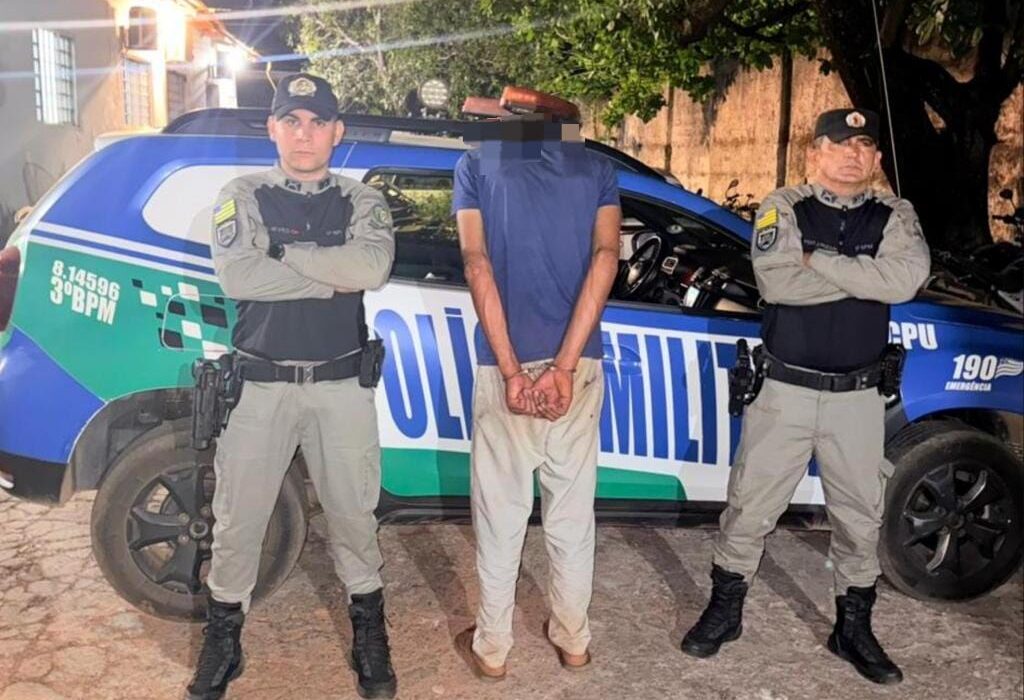 Homem é preso suspeito de furtar celular após pedir água em residência de Minaçu