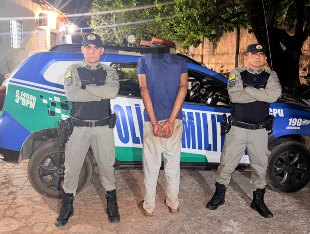 Homem é preso suspeito de furtar celular após pedir água em residência de Minaçu