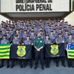 Denúncia anônima resulta em prisão de homem por posse irregular de armas