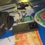 Farmacêutica é presa suspeita de aplicar vacina vencida em bebê de 6 meses