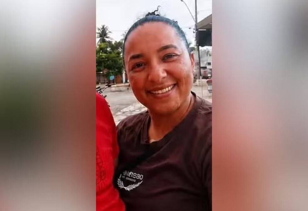 Anisiana Pereira da Silva foi encontrada morta entre Taguatinga (TO) e Luís Eduardo Magalhães (BA) — Foto: Reprodução/Arquivo pessoal