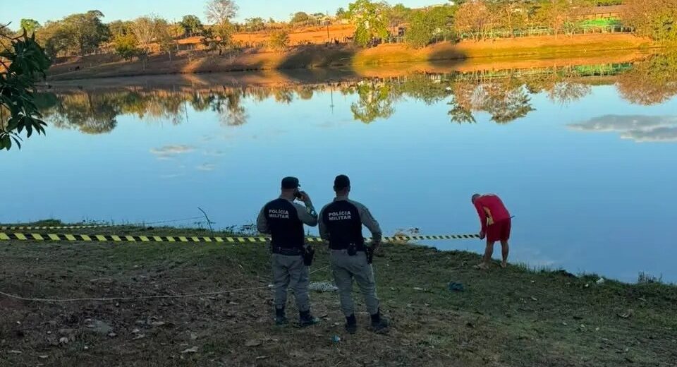 Jovem é morto a tiros e encontrado submerso em lago na zona rural de Crixás