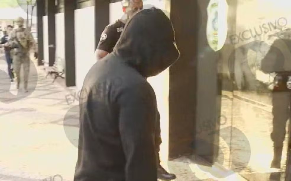 PMs são suspeitos de tortura e extorsão em Goiás — Foto: Reprodução/TV Anhanguera
