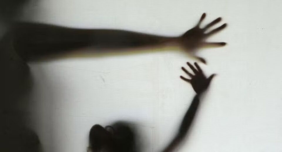 Casal é condenado a 400 anos por estupro de vulnerável e armazenamento de pornografia infantil — Foto: Reprodução/Agência Brasil