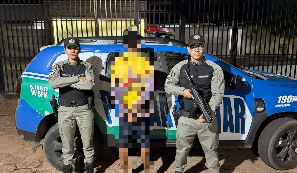 Homem furta celular em casa noturna, vende aparelho e acaba preso