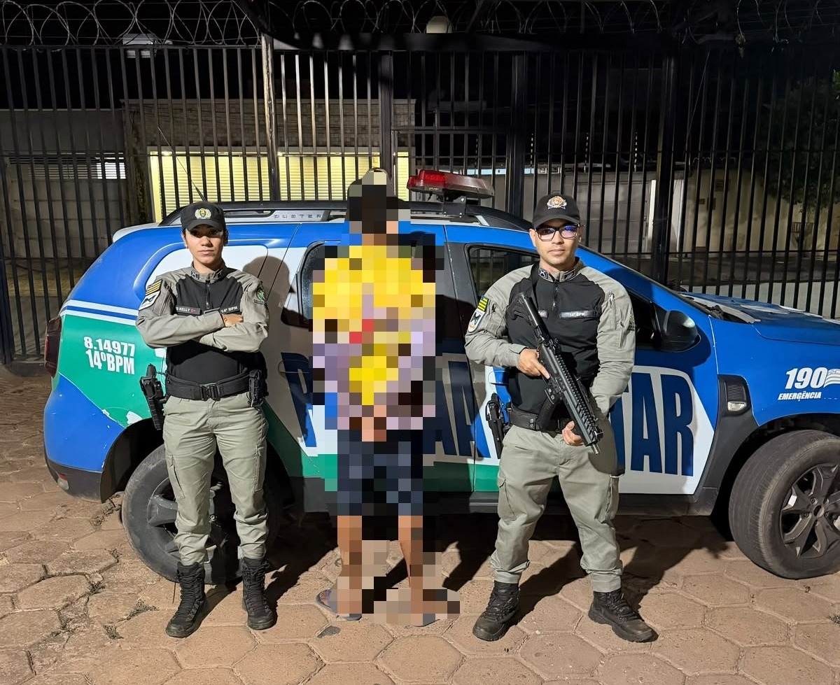 Homem furta celular em casa noturna, vende aparelho e acaba preso