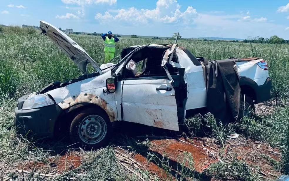 Acidente deixou quatro mortos no Tocantins — Foto: Bombeiros/Divulgação