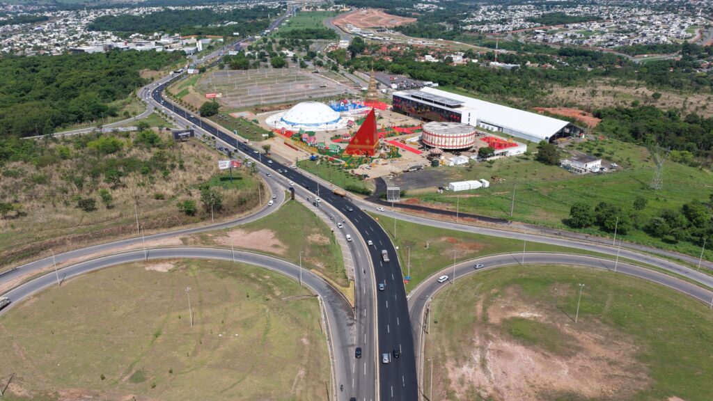 Governo de Goiás inicia obras em novo trecho da GO-020