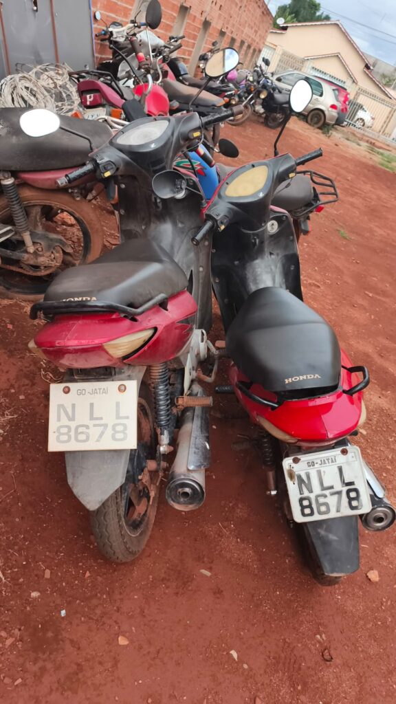 Motos com placas idênticas são apreendidas pela PM em Alto Horizonte